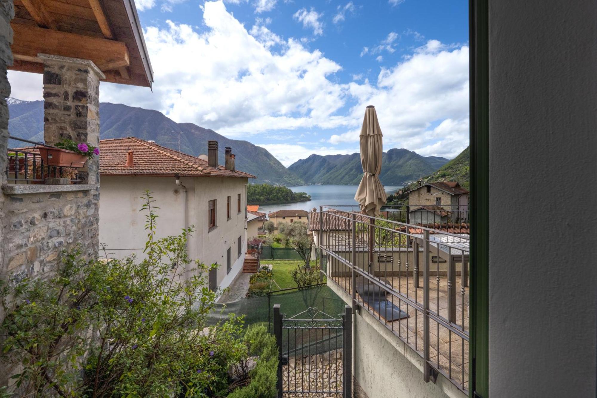 Lora Villa, With Lake View Ossuccio Εξωτερικό φωτογραφία
